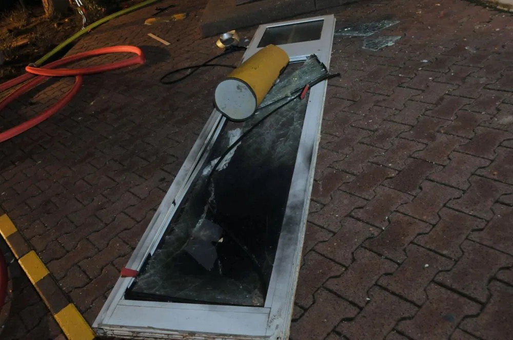 explosiionpostbruchk2.jpg