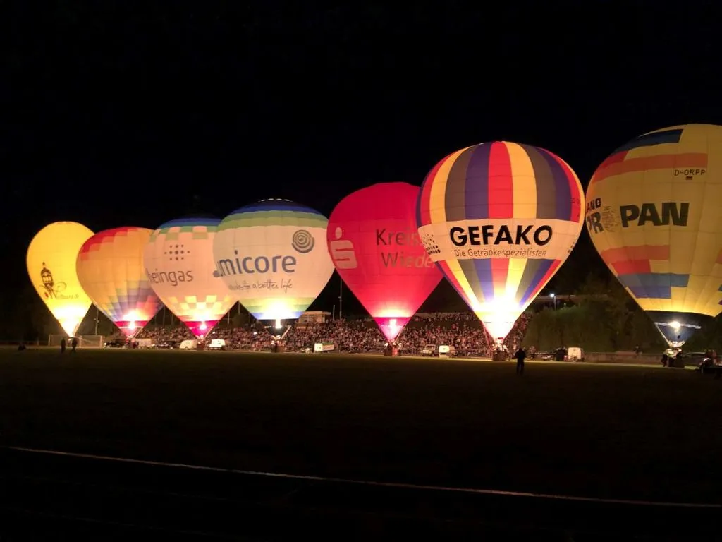 Ballonglühen an der Ronneburg
