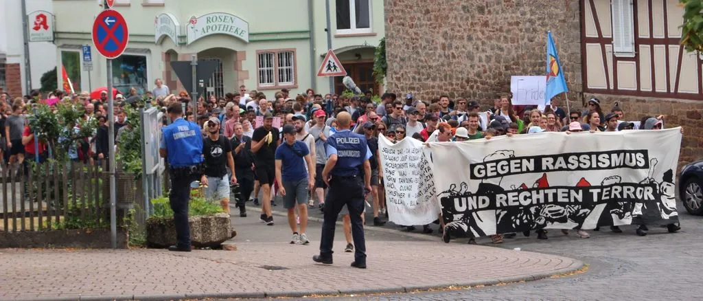 Wächtersbach: Antifa demonstriert gegen rechte Gewalt