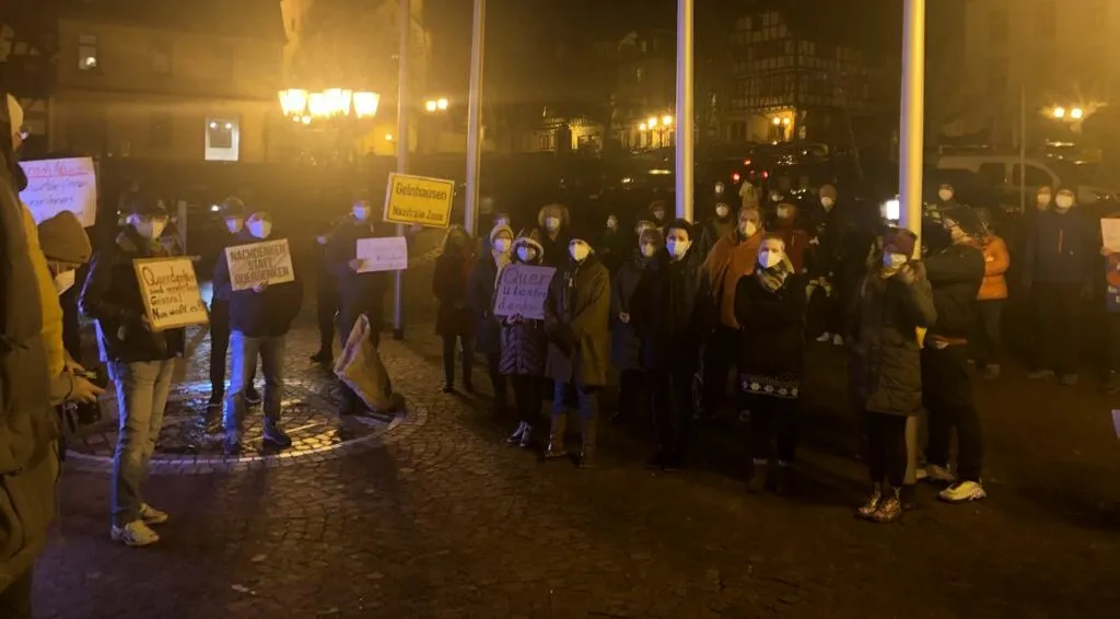 Gelnhausen: Protest gegen Corona-Maßnahmen stößt auf Widerstand