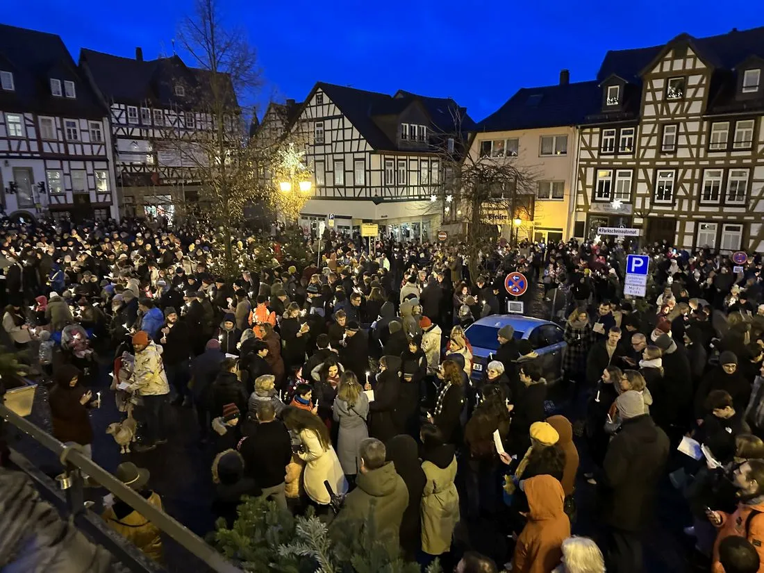 Heiligabend 2023: Gottesdienst auf dem Untermarkt in Gelnhausen