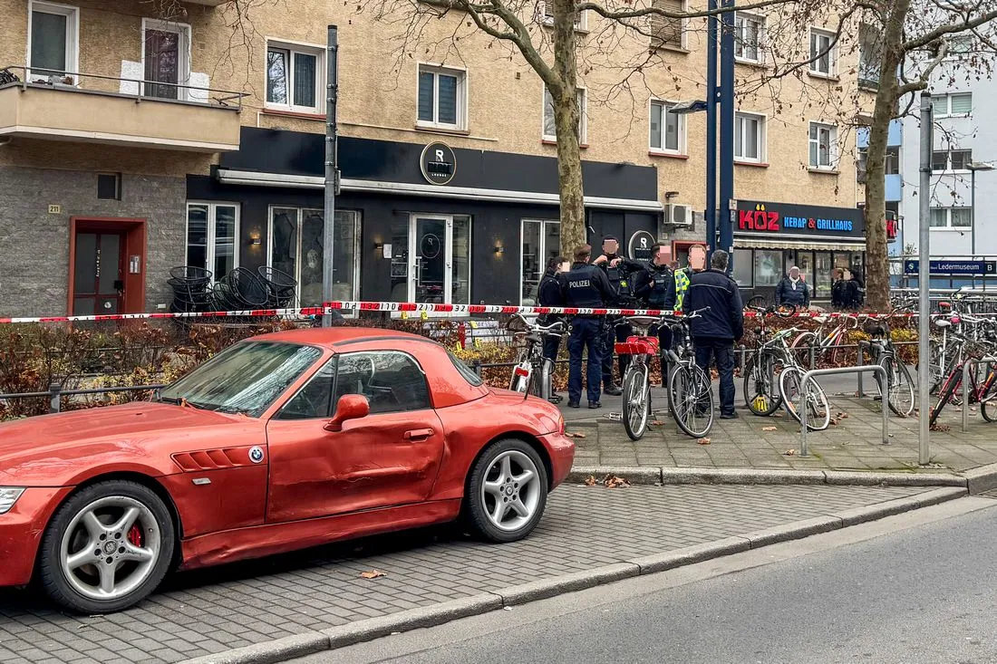 Offenbach: Großfahndung nach Explosion vor Bar