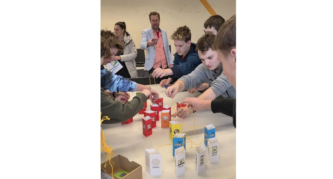 Grundlagen der IT an Schüler vermitteln