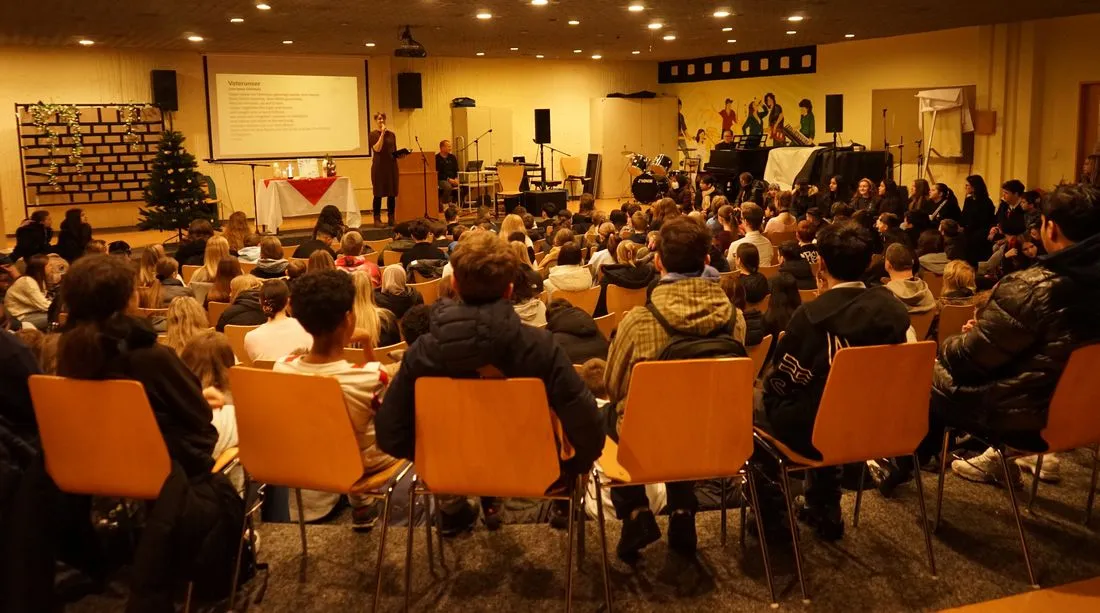 „...und Frieden den Menschen auf der Erde!“