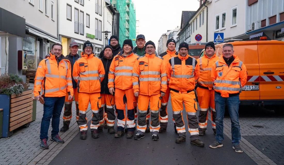Bauhof poliert die Stadt für Weihnachten auf