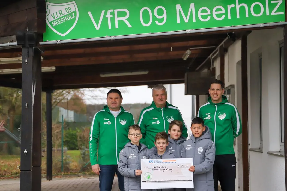 VfR 09 Meerholz: 500 Euro für die Stiftung Kinderchirurgie