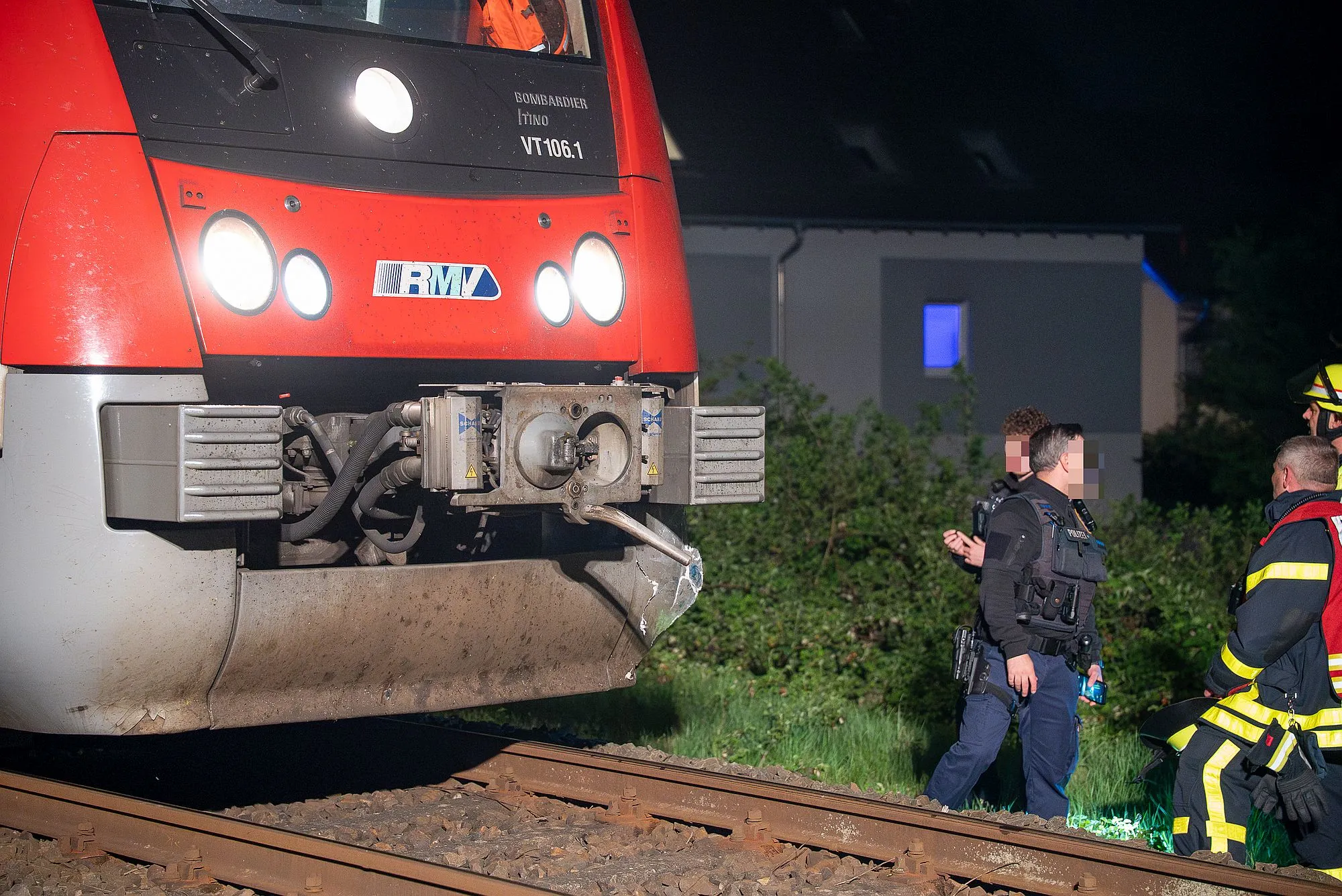 halbschrauheim az1