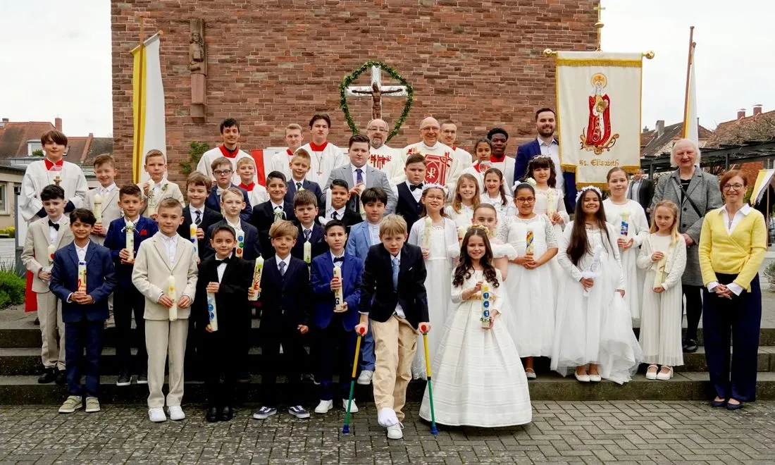Frohe Erstkommunion gemeinsam mit den Kindern aus Bischofsheim