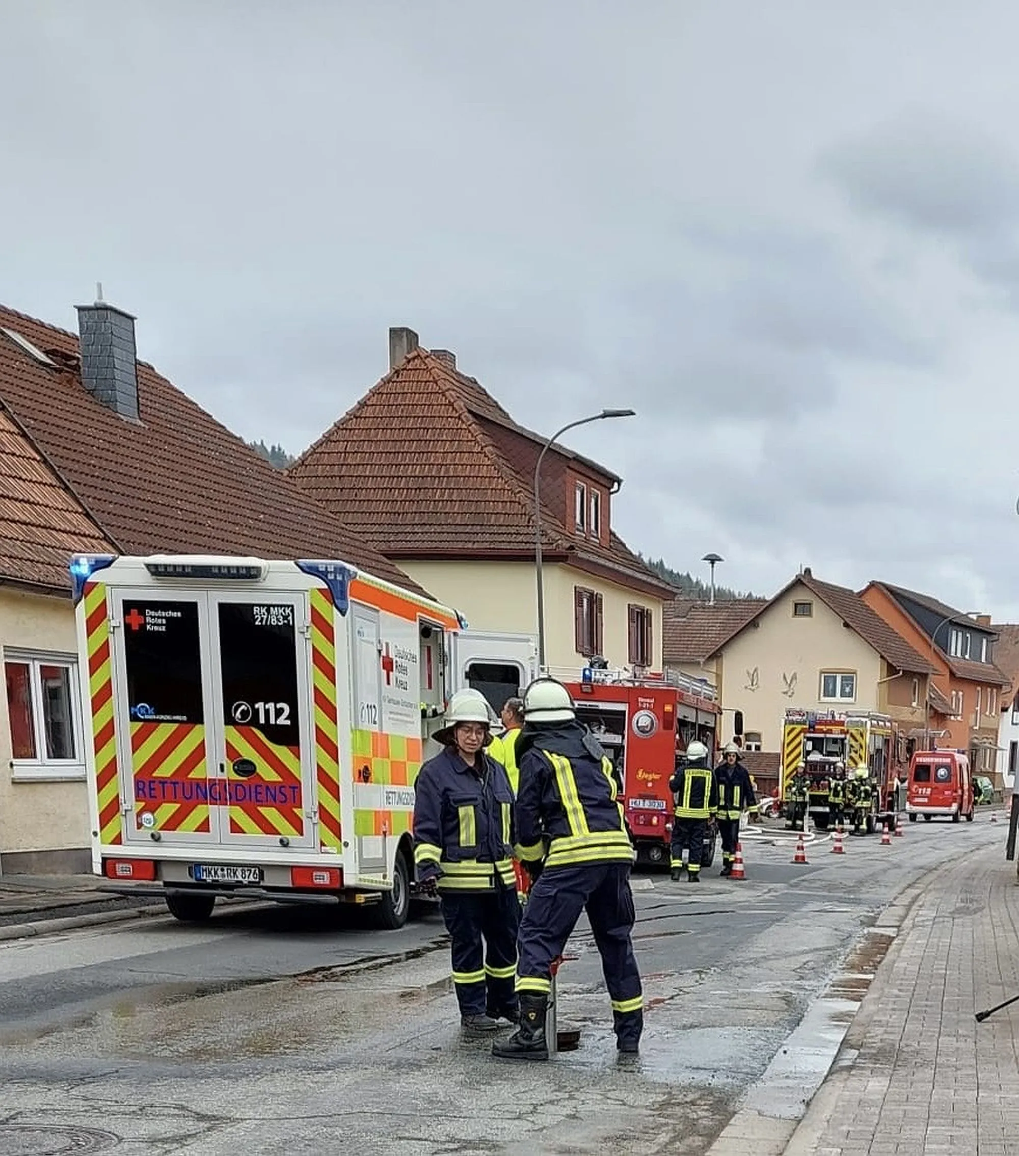 oelofenateng az1