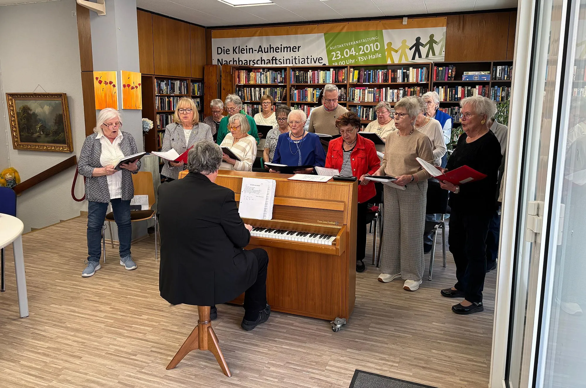 Kaffeehaus-Konzert der NIKA-Lerchen bringt Klanaam zum Klingen