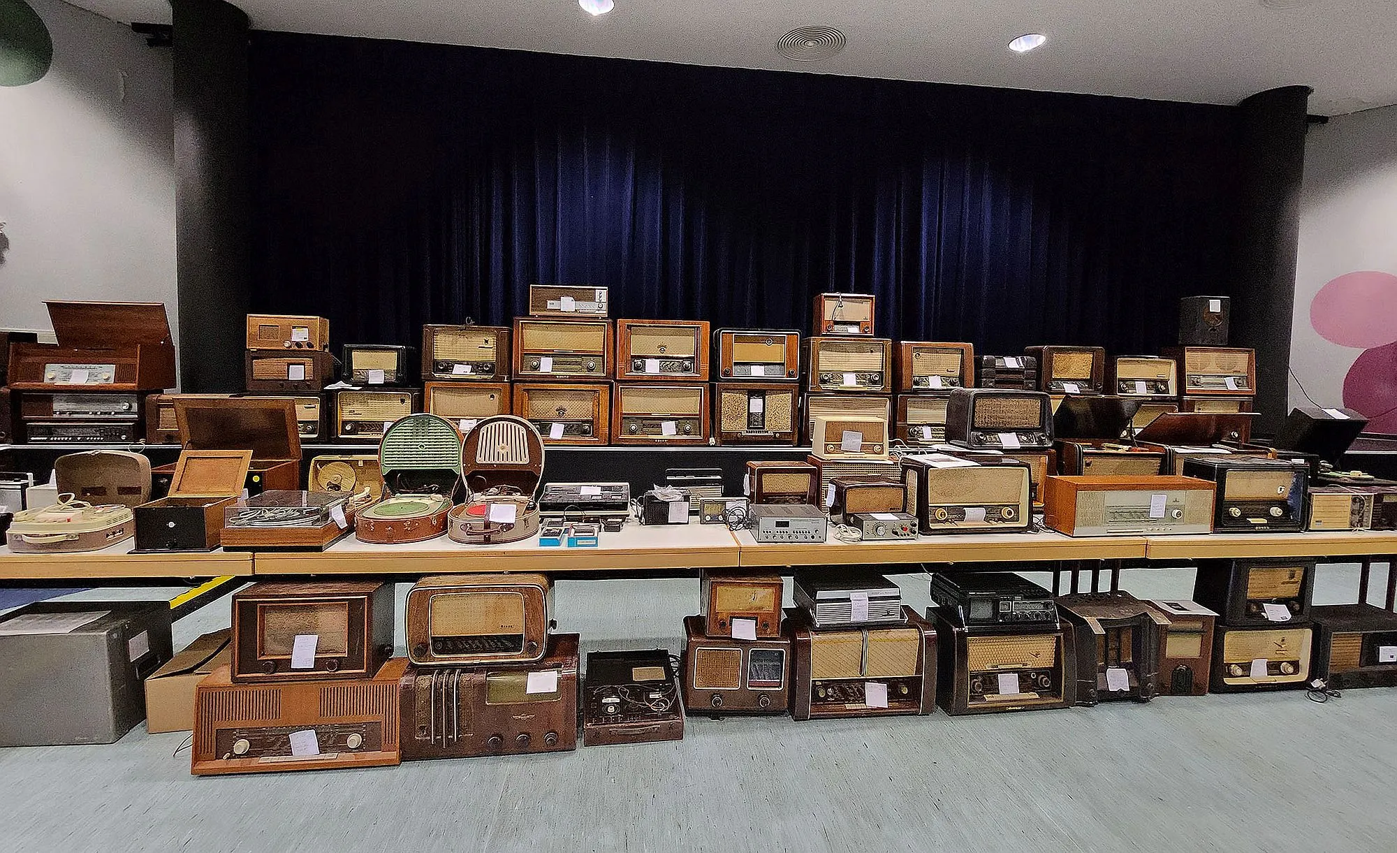 Gäste aus ganz Deutschland im Radio-Museum