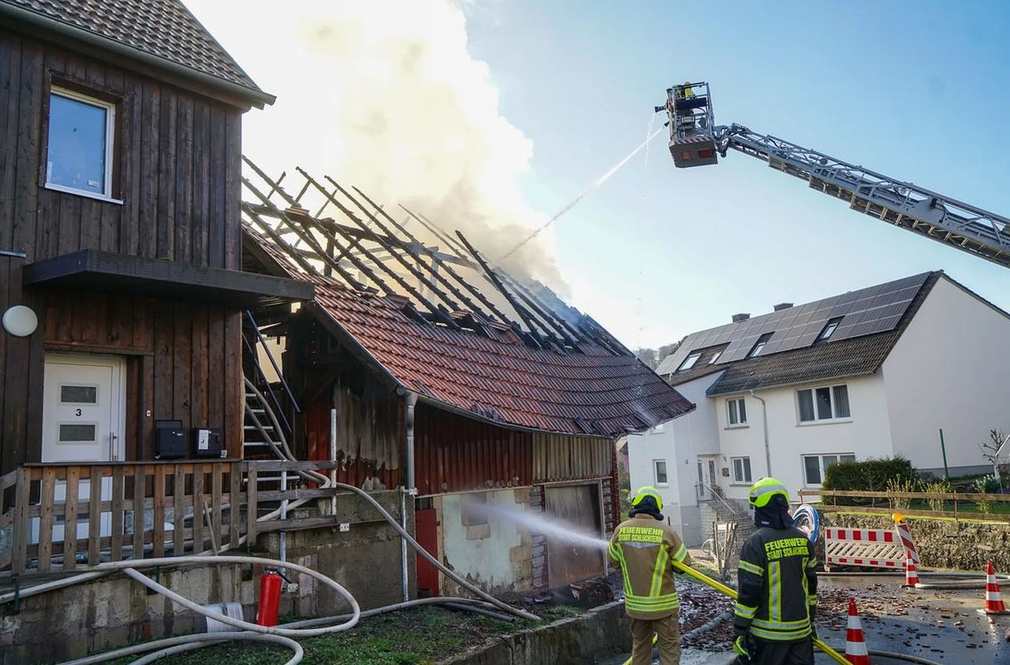 Scheunenbrand in Schlüchtern: Schaden im fünfstelligen Bereich