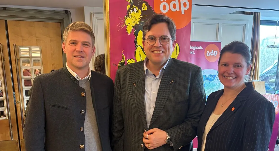 ÖDP-Kandidat Grünke besucht politischen Aschermittwoch in Passau