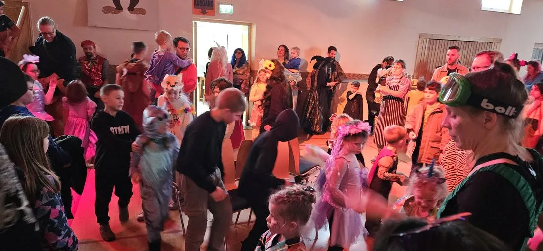 TGS-Kinderfasching: Turbulentes-Gute Laune-Spektakel