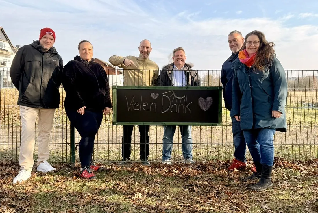 SPD unterstützt Spielplatzfreunde mit zweiter Kreidetafel
