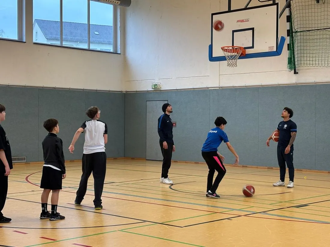 Basketball-Workshop an Erich Kästner-Schule