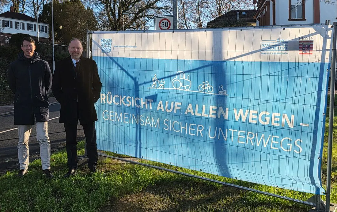 Gelnhausen: Banner werben für mehr Rücksicht im Straßenverkehr