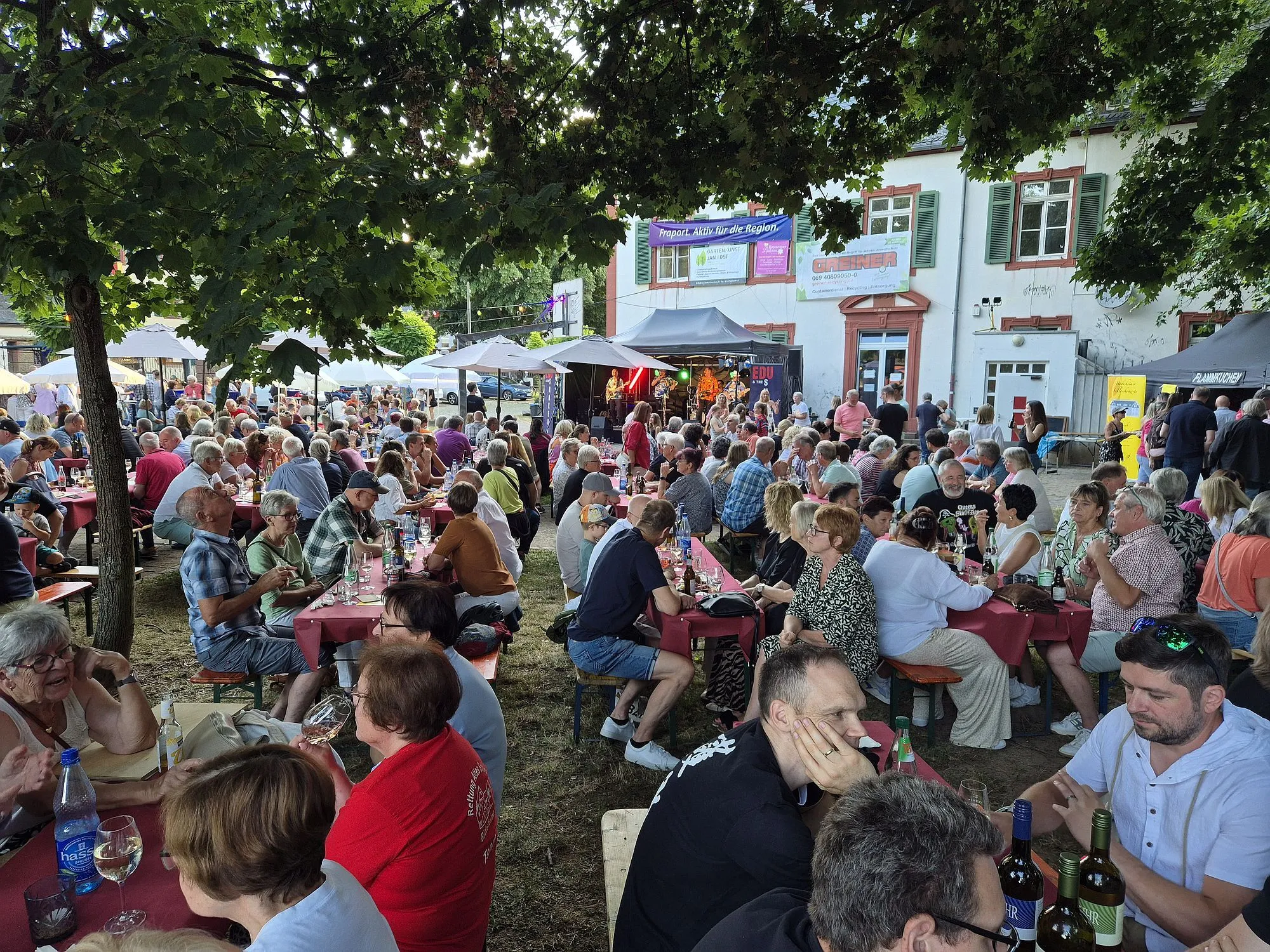 winzerfestschoene az
