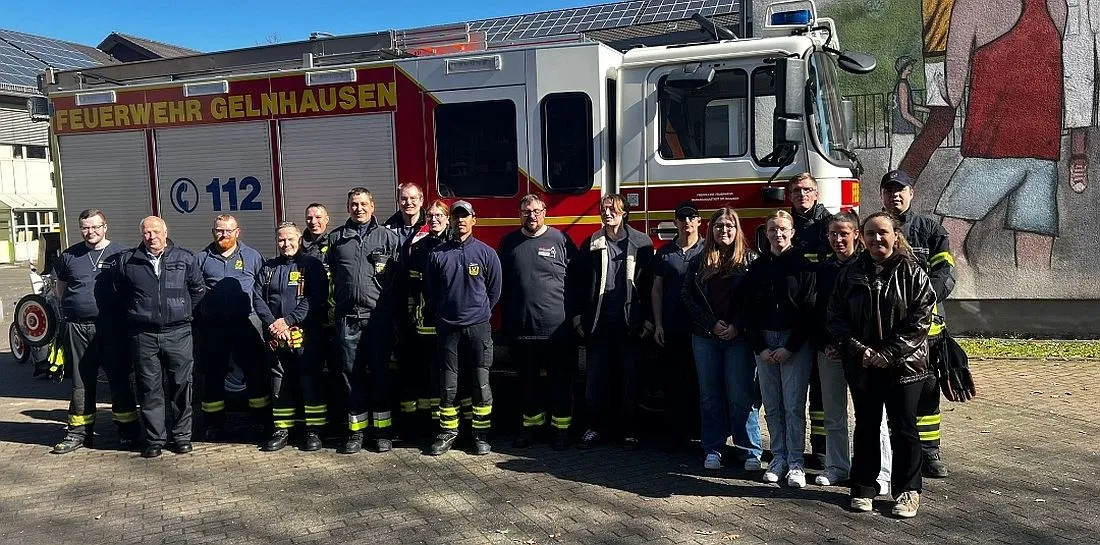 FOS-Projektgruppe bringt Feuerwehr-Ehrenamt an BSG