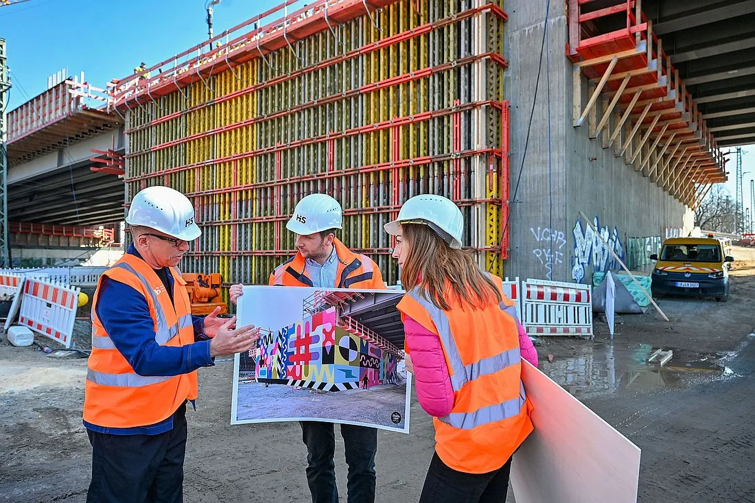 Hanau: Neue Hauptbahnhofbrücke soll noch 2026 in Betrieb gehen