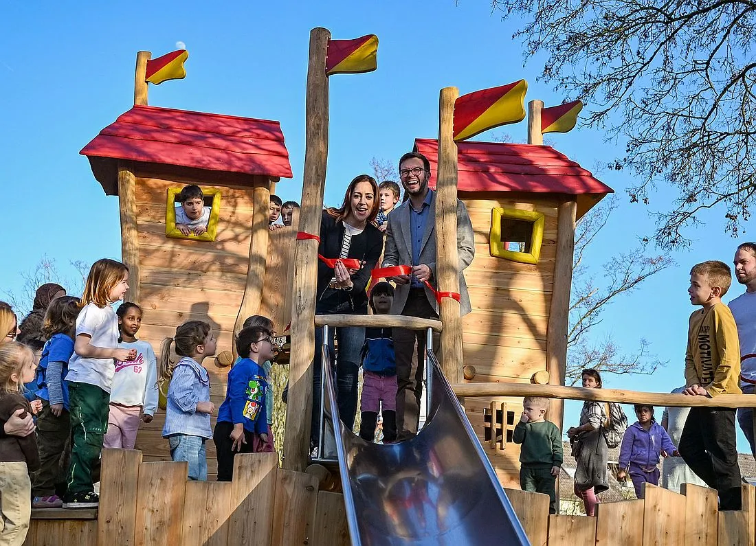Spielplatz „Brüderchen und Schwesterchen“ nach Neugestaltung eröffnet