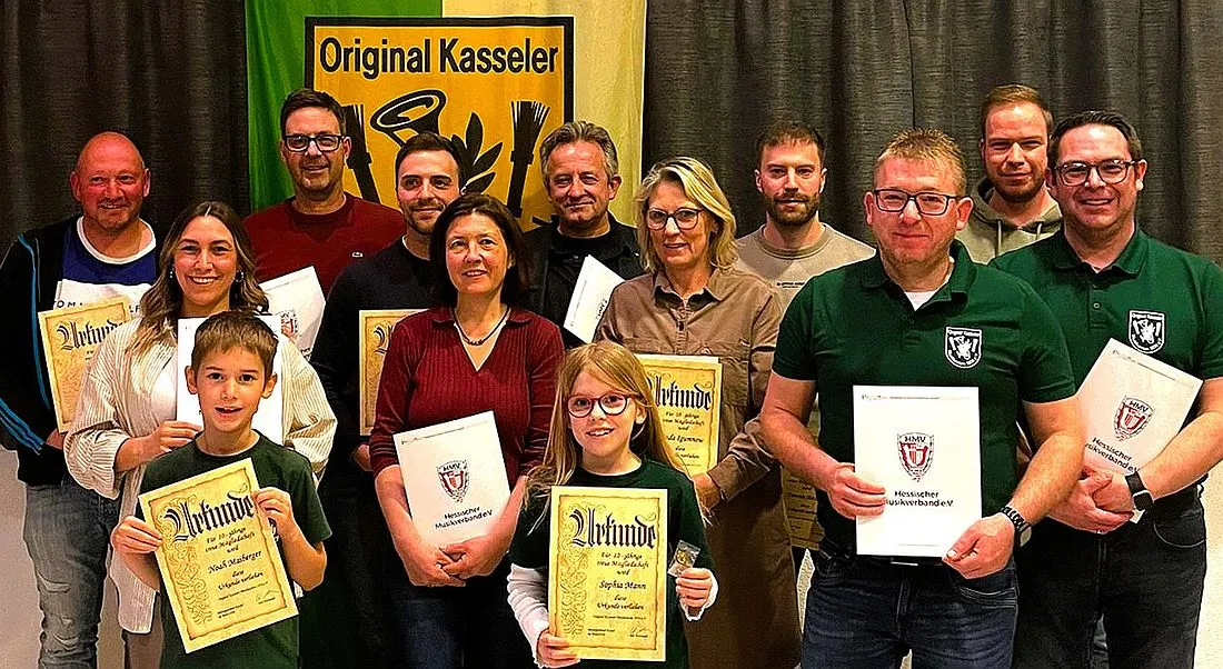 Musikanten ehren langjährige Mitglieder