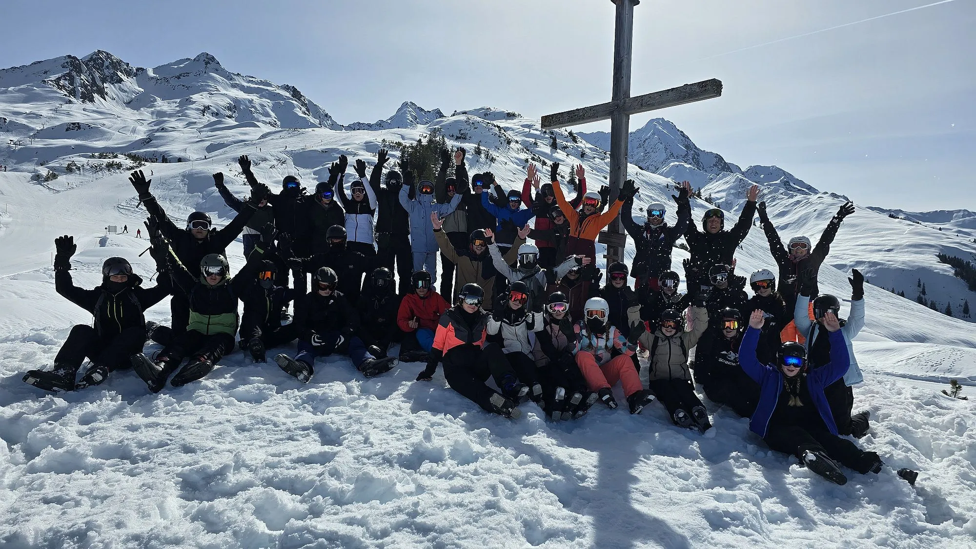 Skifreizeit der Alteburg-Schule: Sonne, Schnee und strahlende Gesichter