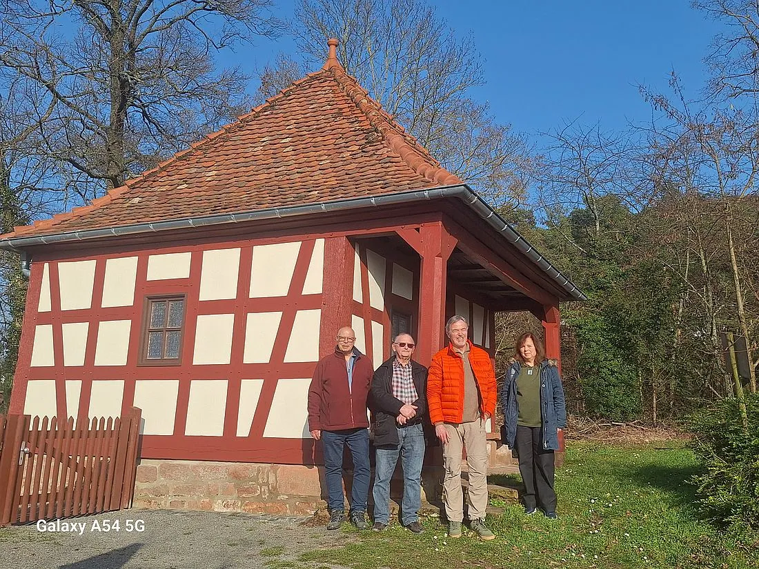 Gelungene Sanierung des historischen Wingertshäuschens