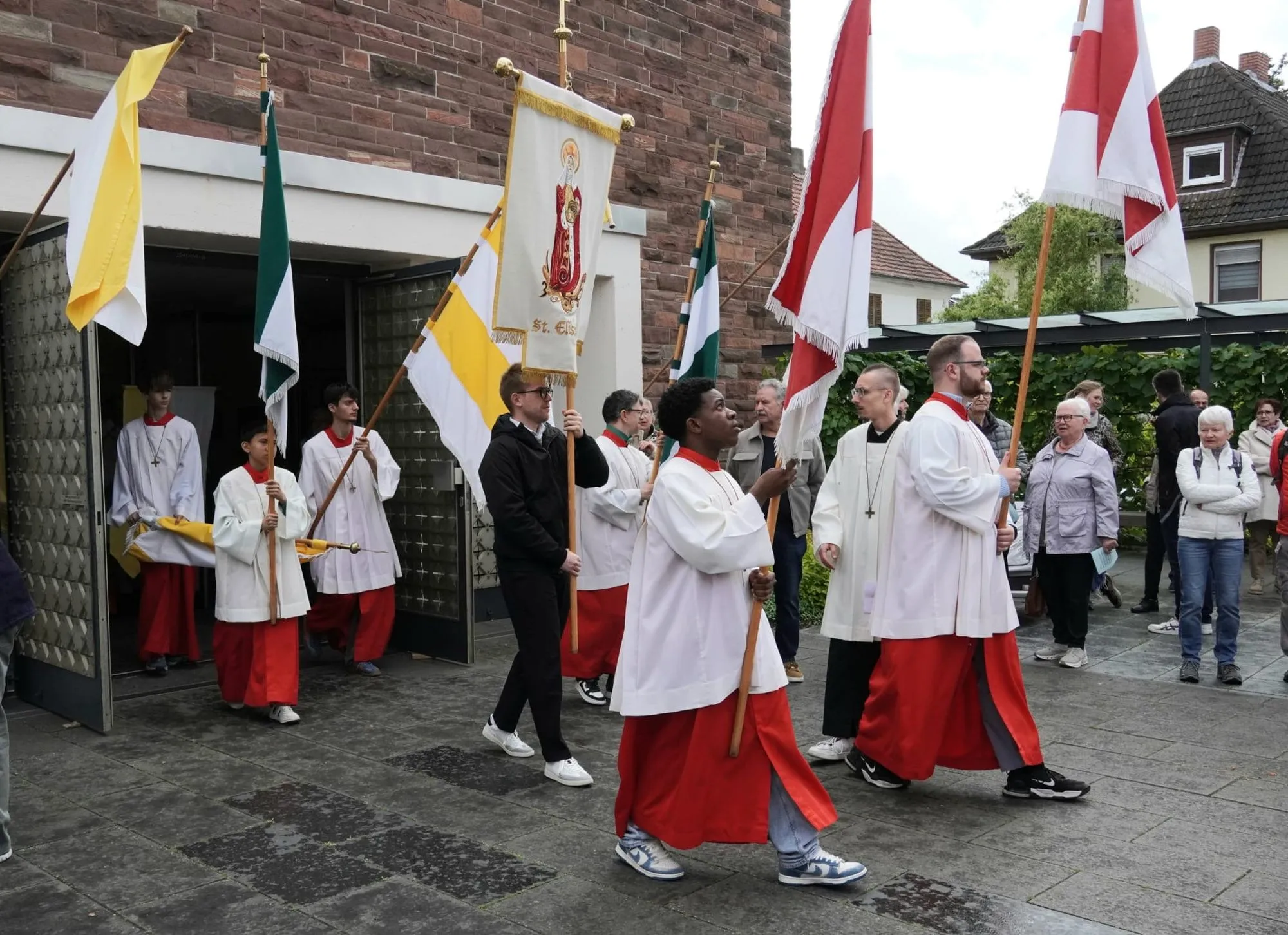 „Ein himmlischer Gott-Vatertag“