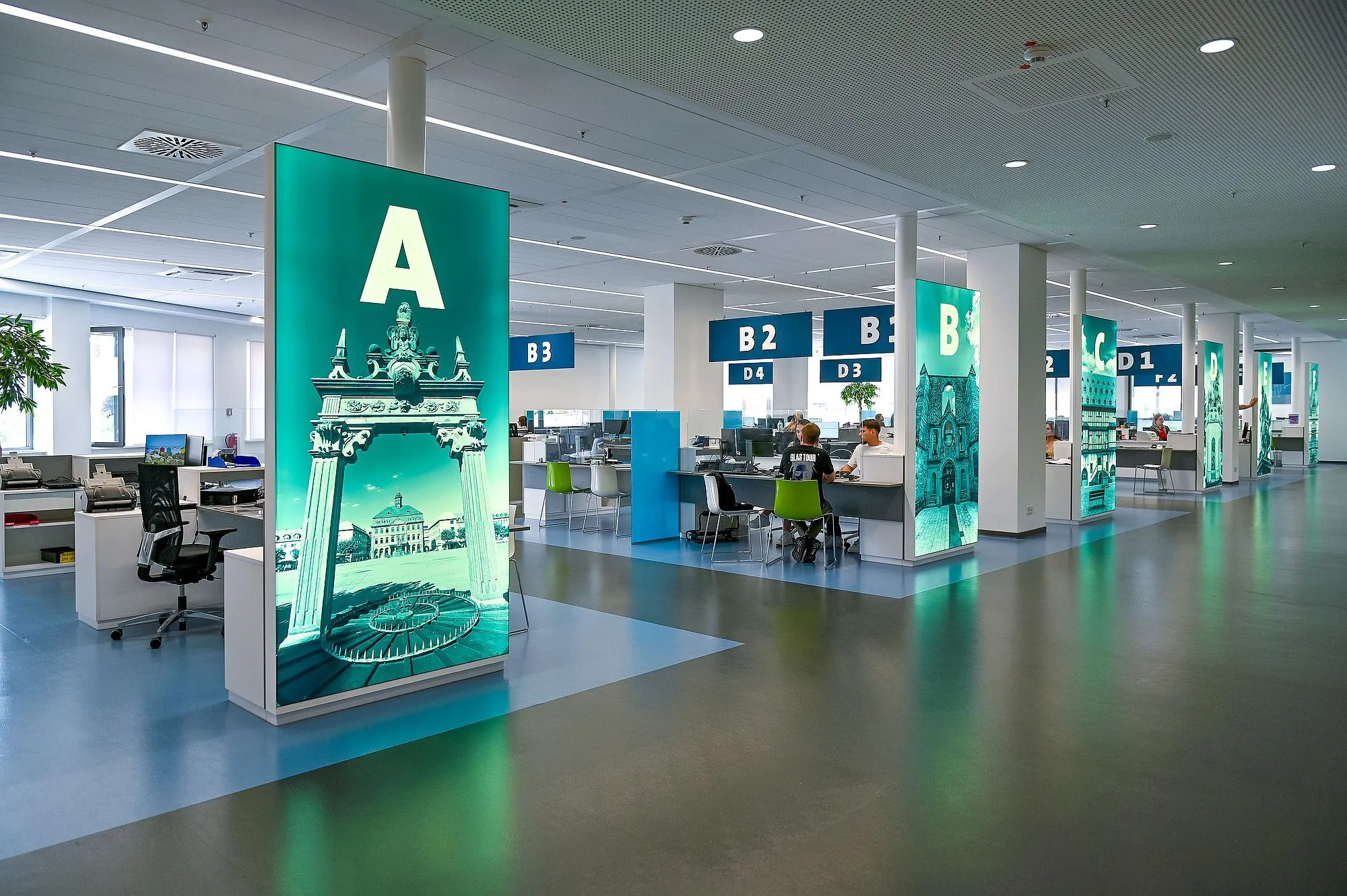 Vor Sommerferien herrscht Hochbetrieb im Bürgerservice