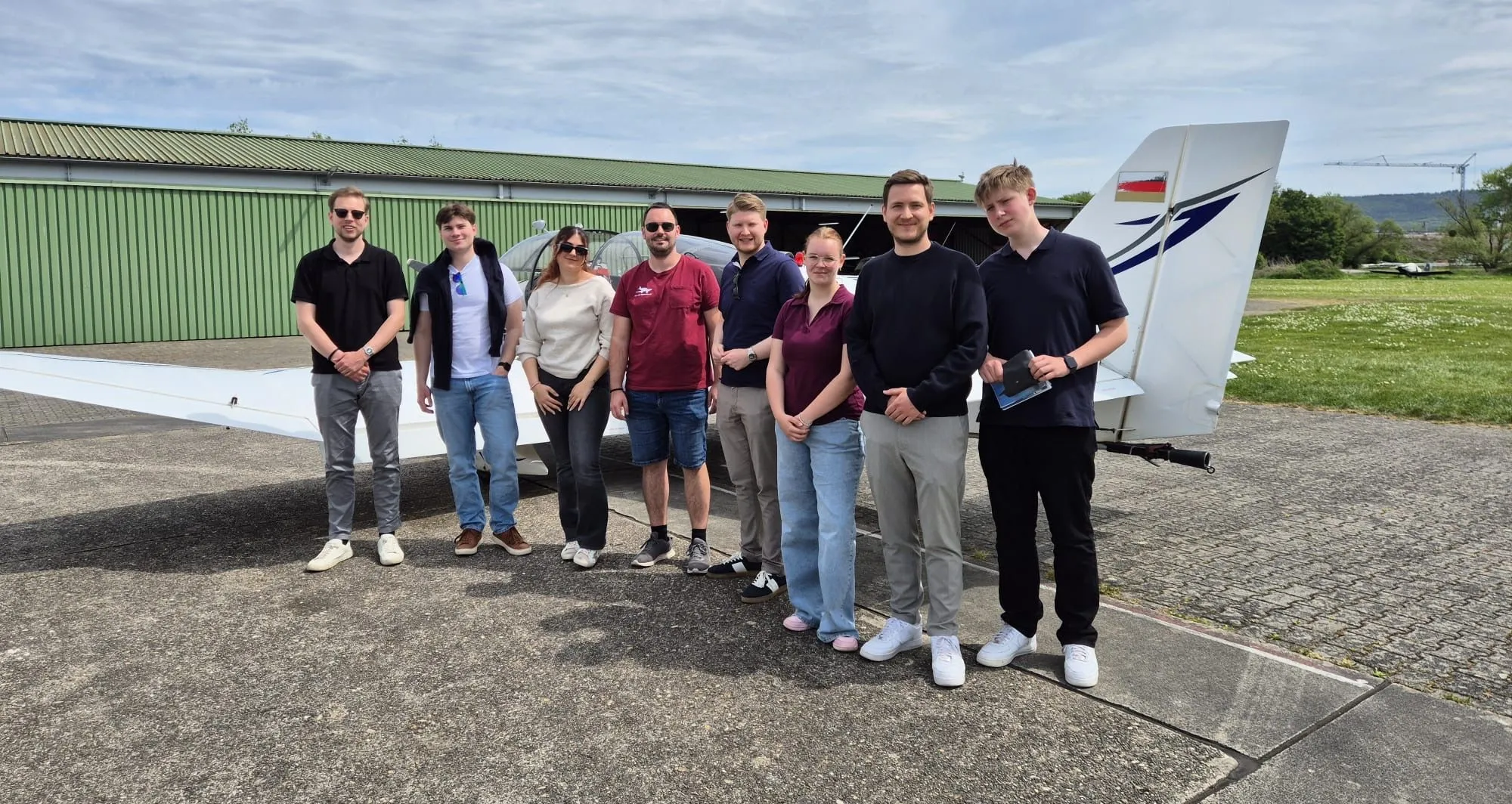Zwischen Fliegerei und Ehrenamt: JU besucht Aero-Club Gelnhausen