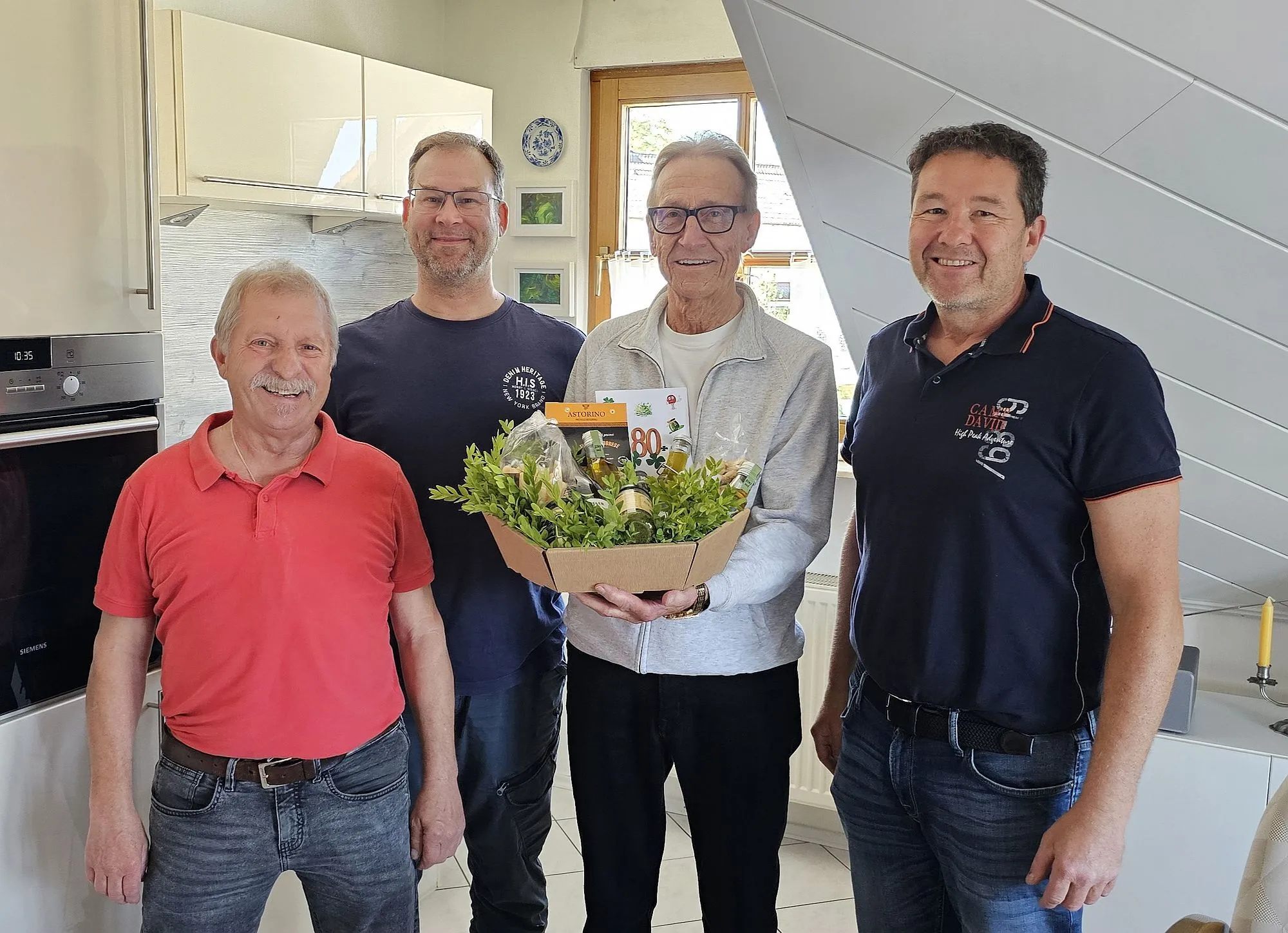 Lützelhäuser Tischtennis-Papa Helmut Spahn feiert 80. Geburtstag