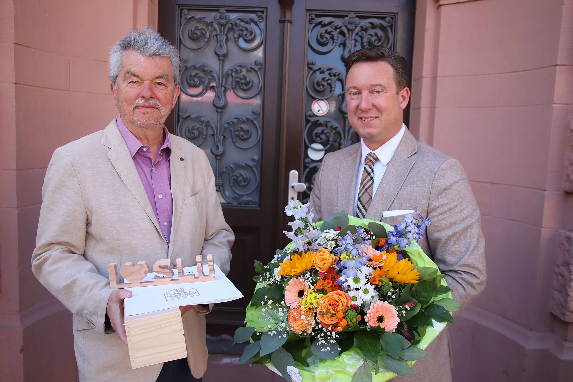 Nach zehn Jahren verabschiedet: Dank an Stadtverordnetenvorsteher Truß