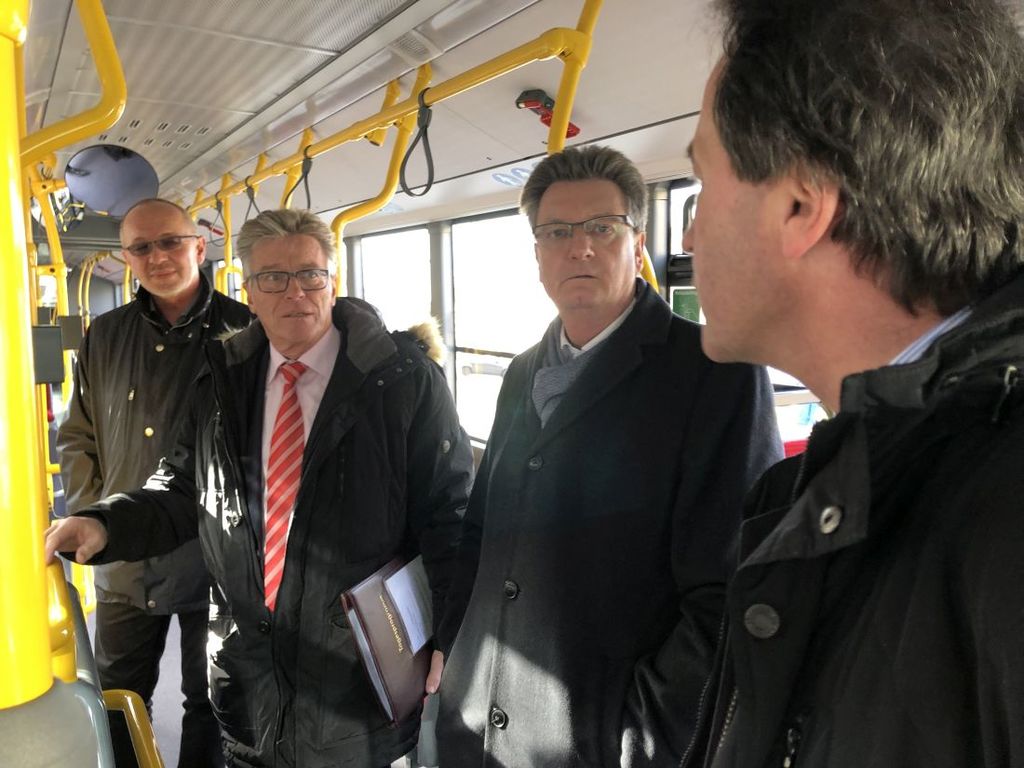 neuebusbetreiber2.jpg