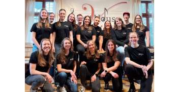 Bestens vorbereitet: Die GreatHouseYouth beim Probentag im „House of Music“ in Altenhaßlau.