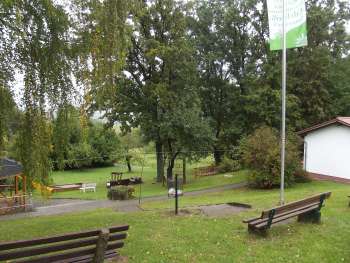 Edelweißhütte mit Spielplatz für die Kinder.