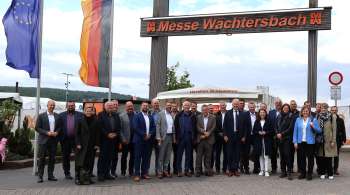 Nach der Dienstversammlung folgte der gemeinsame Rundgang über die 76. Messe Wächtersbach.
